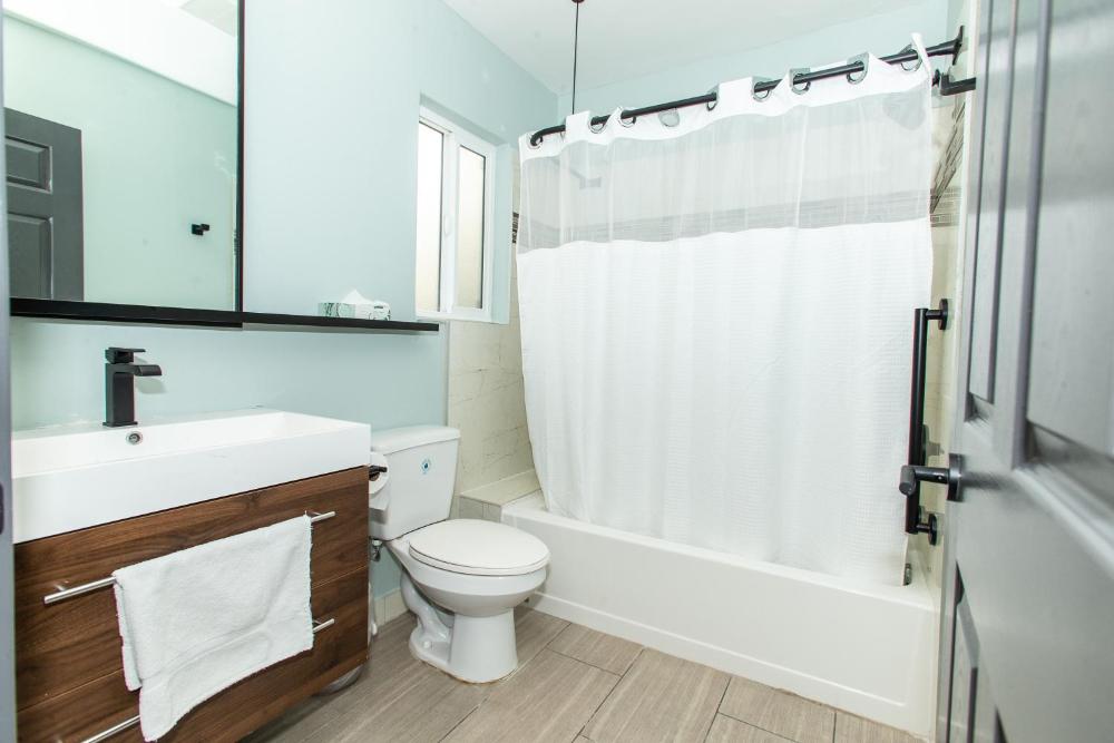 Standard Double Room interior
